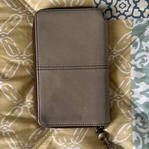 Hobo Rave Driftwood Zip Around Wallet